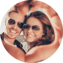 intro-matchmaking-couple-loveheart intro-matchmaking-couple-loveheart